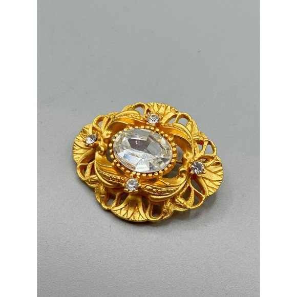 Vintage Matte Gold Tone Brooch Very Ornate Oval Design with Clear Rhinestones - Picture 3 of 6